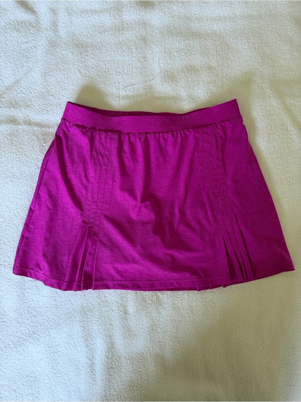 Tail Magenta Pleated Skort - Size M